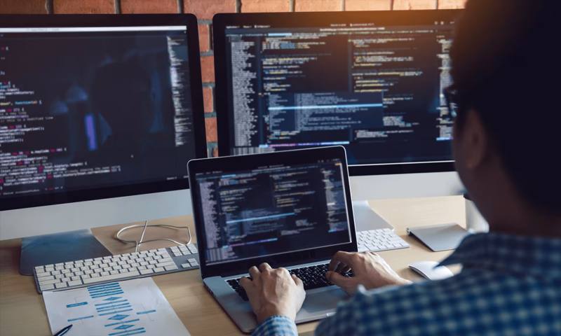 数据科学选型:R与Python如何赋能武胜县网站建设?